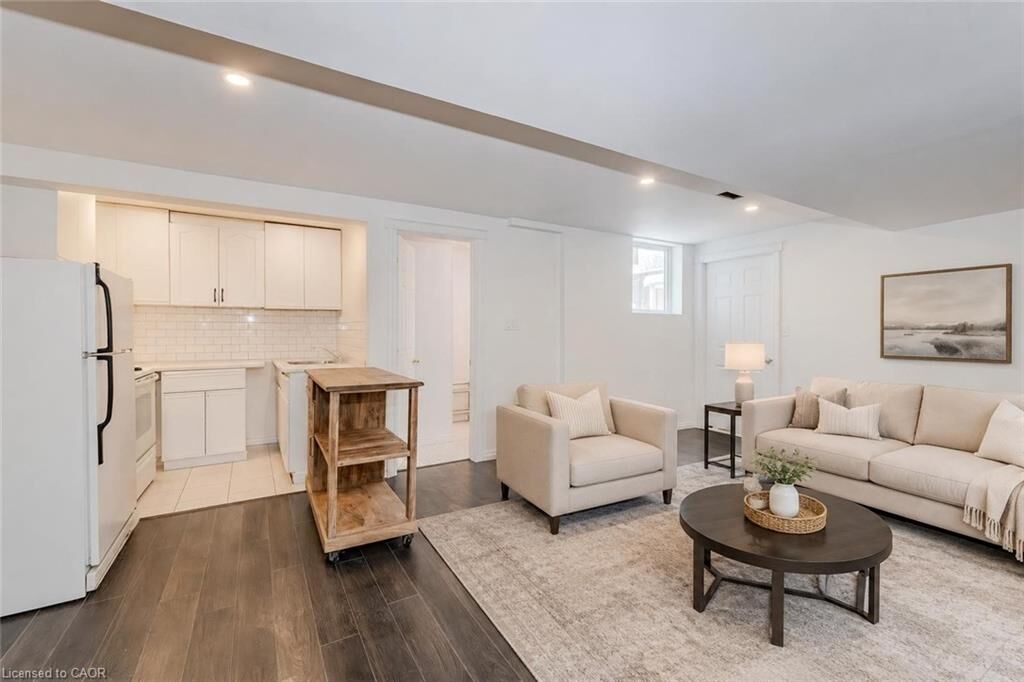 Property Photo:  124 Downey Road  ON N1C 1A3 