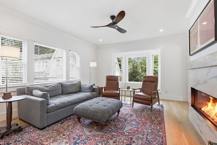 Property Photo:  38 Edgewood Rd 2  MA 02420 