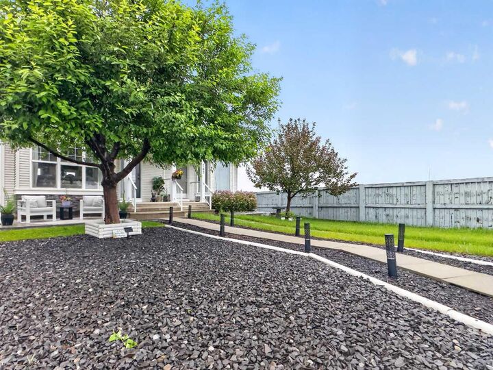 Property Photo:  258 Cramond Court SE  AB T3M 1J8 