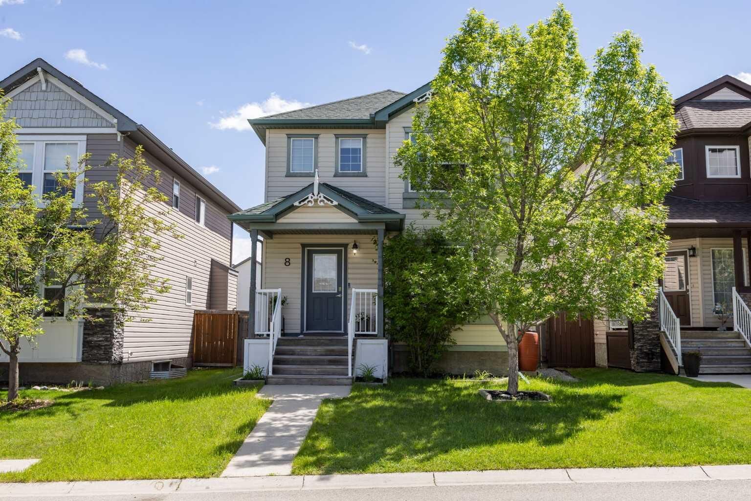 Property Photo:  8 Cimarron Grove Rise  AB T1S 0A6 