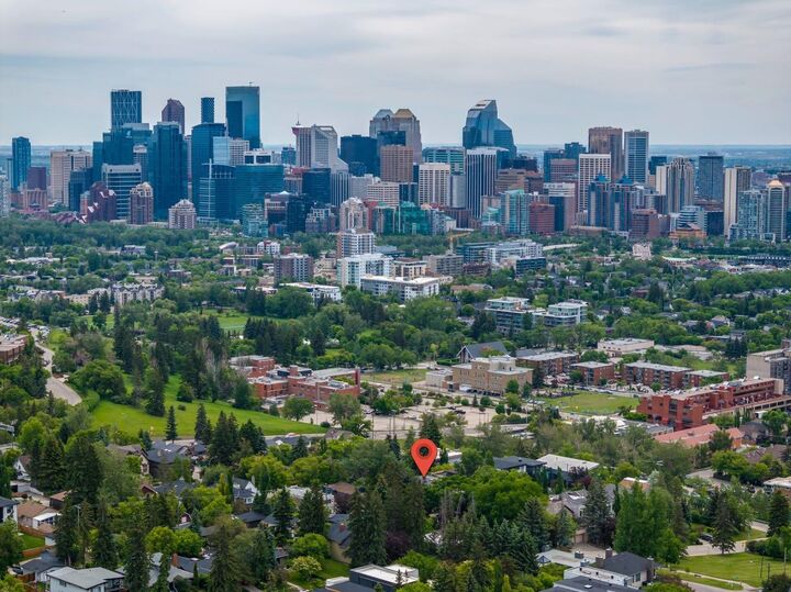 Property Photo: 1119 15 Street NW AB T2N 2B5