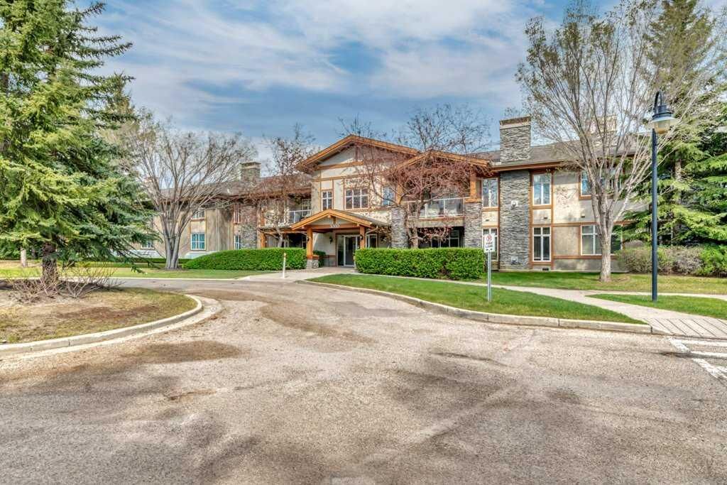 Property Photo: 3102 Lake Fraser Court SE - AB T2J 7G4