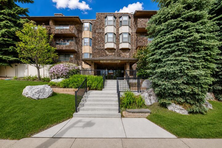 Property Photo:  3719B 49 Street NW 401  AB T3A 2E3 