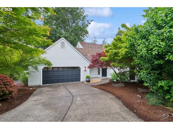 Property Photo:  4684 SW Flower Pl  OR 97221 