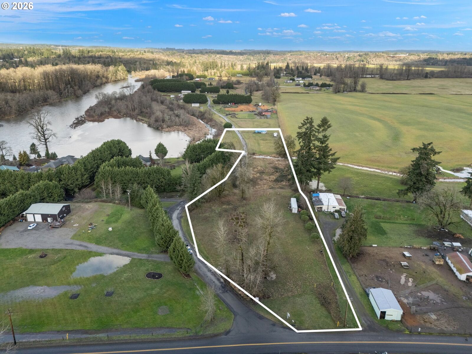 Property Photo: 108 Shoreline Dr WA 98591