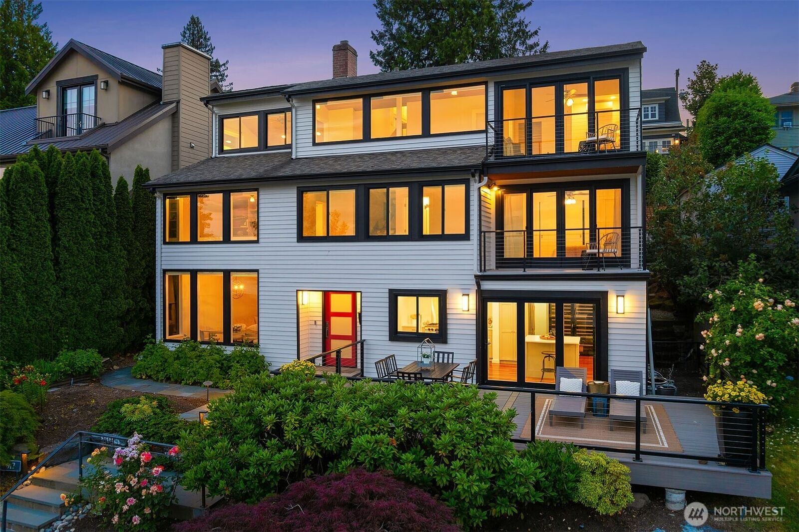 Property Photo: 917 Lake Washington Boulevard S WA 98144
