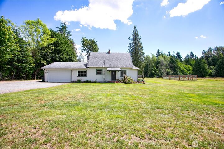 Property Photo:  7506  Woodland Road  WA 98248 