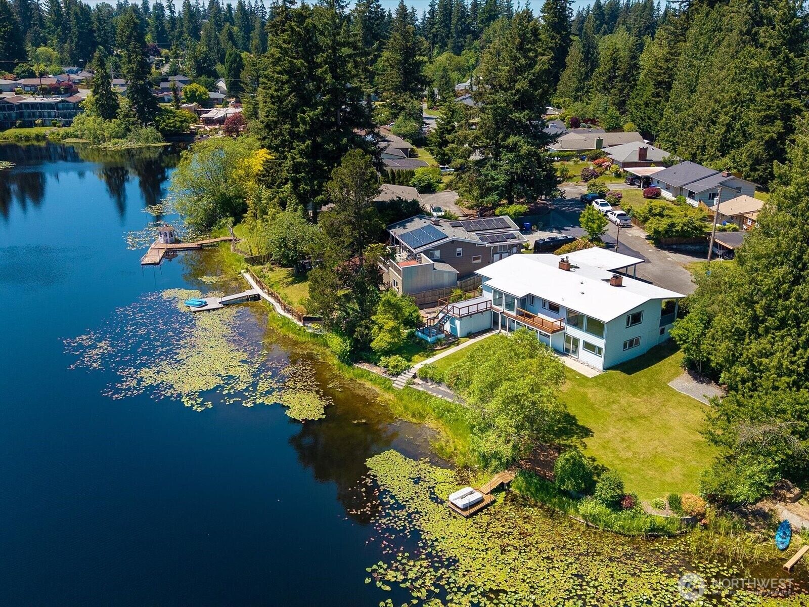 Property Photo: 516 72nd Street SE WA 98203