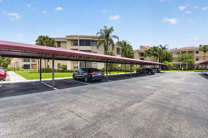 Property Photo: 7460 La Paz Boulevard 306 FL 33433