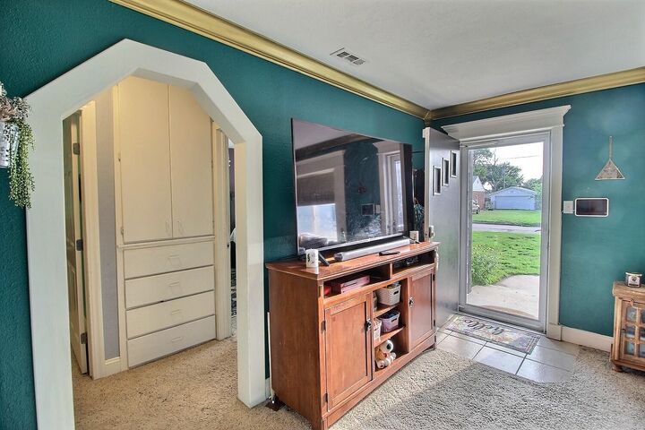 Property Photo:  2322 S Palisade  KS 67213 