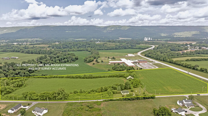 Property Photo:  14329 Lower East Valley Road  TN 37367 