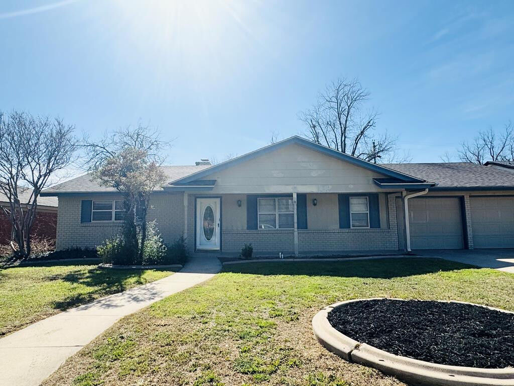 Property Photo:  3219 Tanglewood Drive  TX 76904 