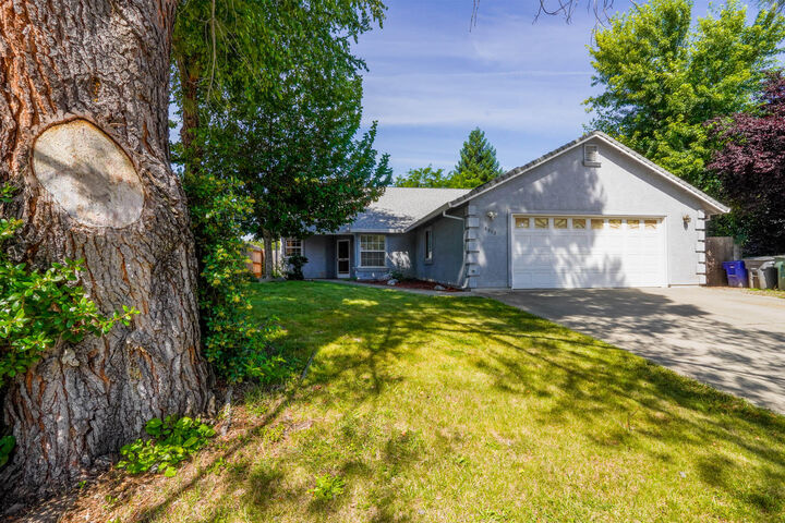 Property Photo:  5512 Mill Pond Lane  CA 96001 