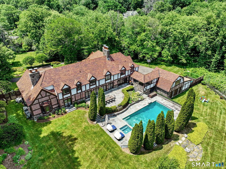 Property Photo:  991 Lake Avenue  CT 06831 