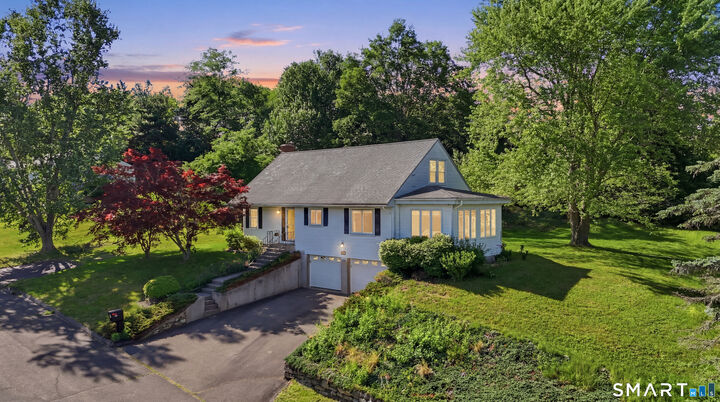 Property Photo: 30 Snipes Terrace CT 06457