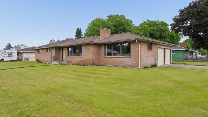 Property Photo: 1408 N Laura Rd WA 99212
