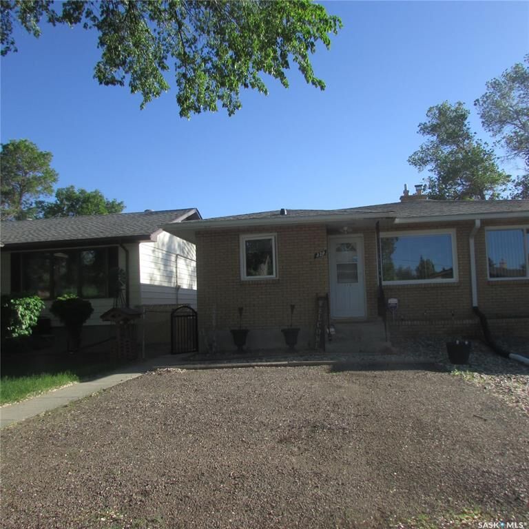 Photo de la propriété:  320 Froom Crescent  SK S4N 1B7 
