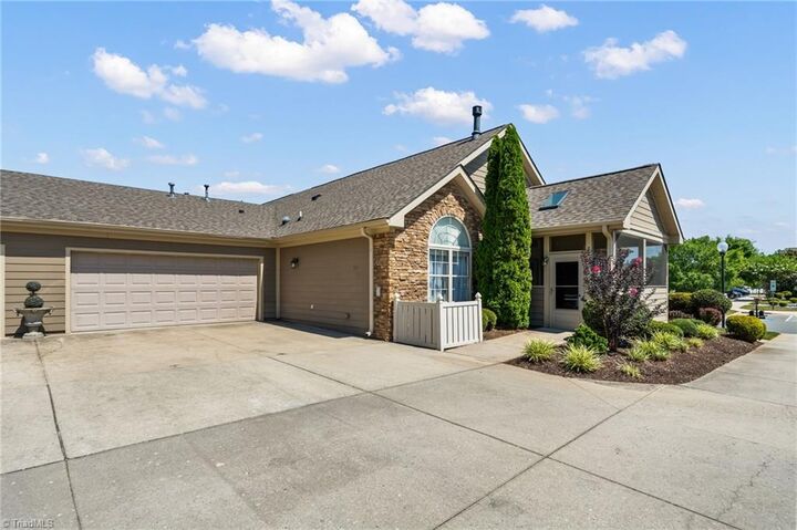 Property Photo:  23 Pitlockry Place  NC 27407 