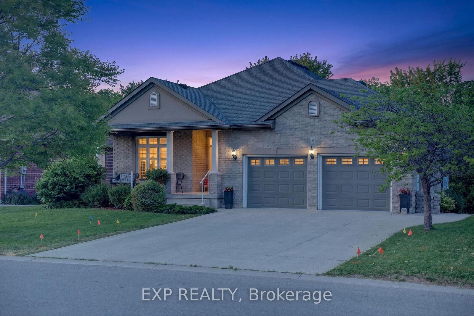Property Photo: 14 Hunter Drive S ON N0E 1M0