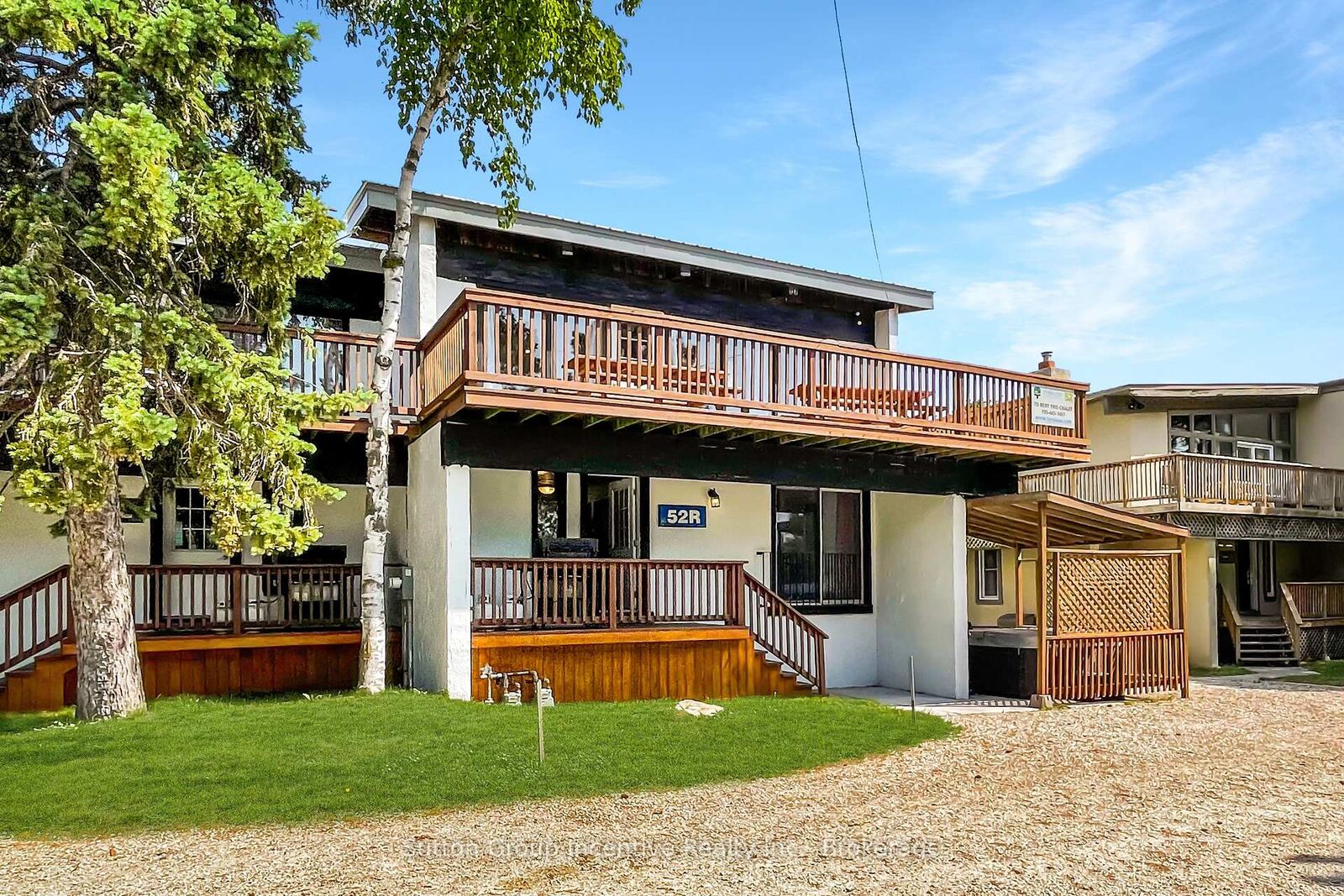 Property Photo: 151 Tyrolean Lane ON L9Y 0N3