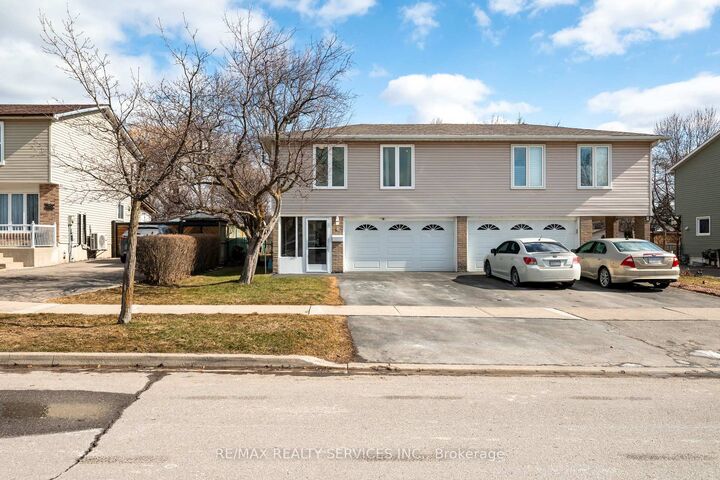 Property Photo: 6 Glenridge Road ON L6S 1N3