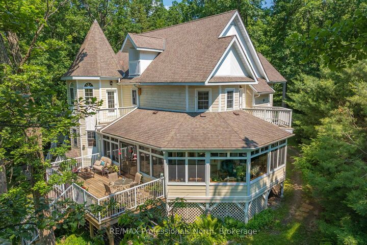 Property Photo: 22 Knowles Crescent E ON P0C 1J0