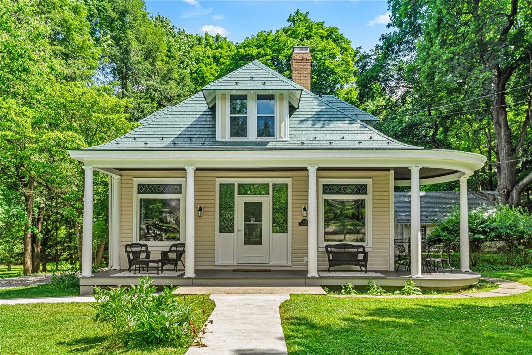 Property Photo: 503 Vilsack Rd PA 15116