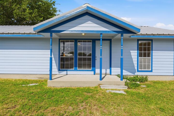Property Photo:  240 Park Meadow Drive  TX 76537 