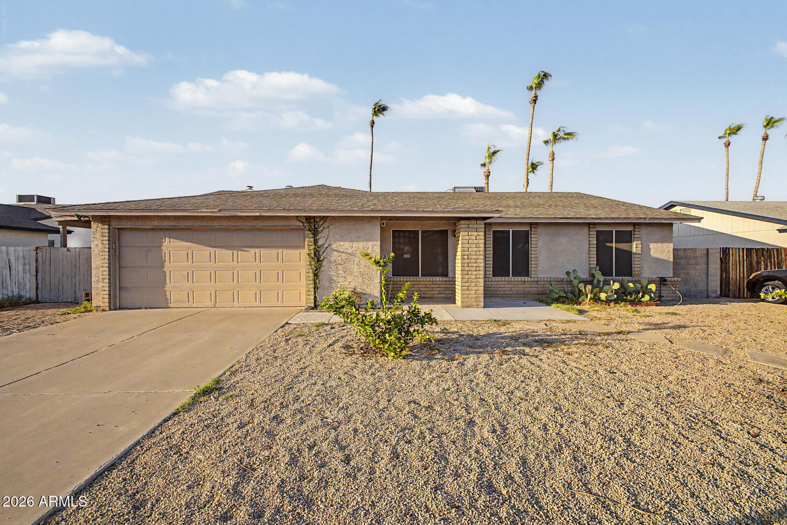 Property Photo: 4860 E Capistrano Avenue AZ 85044