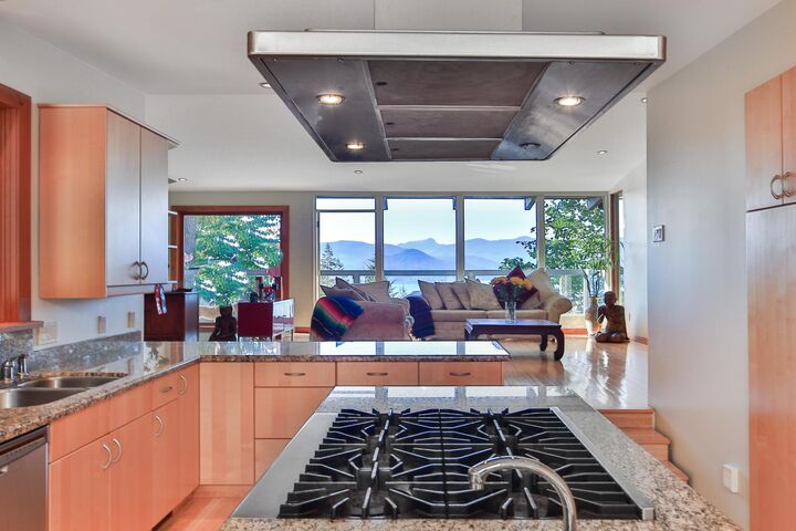 170 Highview Place — photo 1