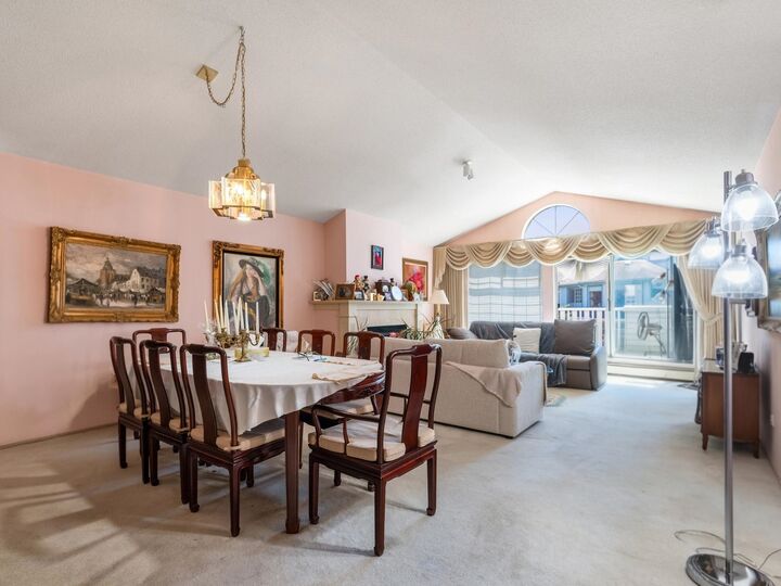 Property Photo: 7660 Minoru Boulevard 301 BC V6Y 1Z5