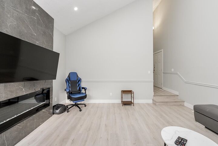 Property Photo: 8330 Sheaves Road BC V4C 3X1