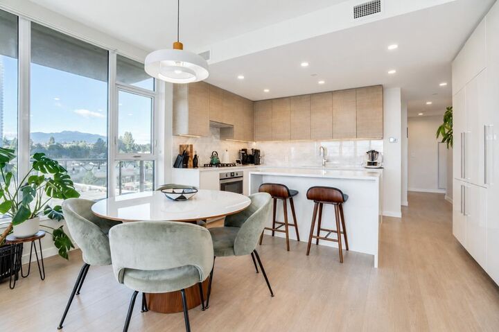 Property Photo: 4168 Lougheed Highway 705 BC V5C 6A7