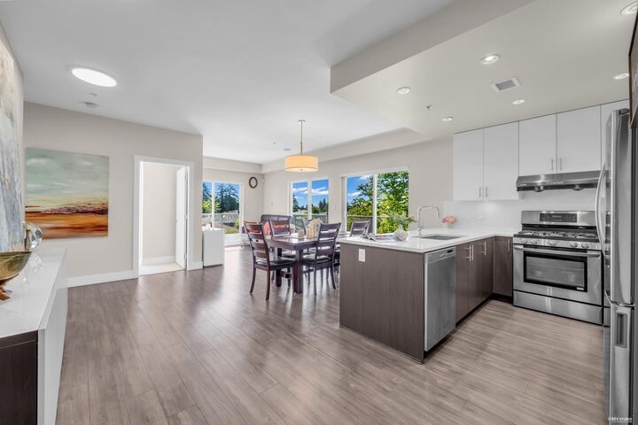 Property Photo:  6011 No. 1 Road 312  BC V7C 1T4 