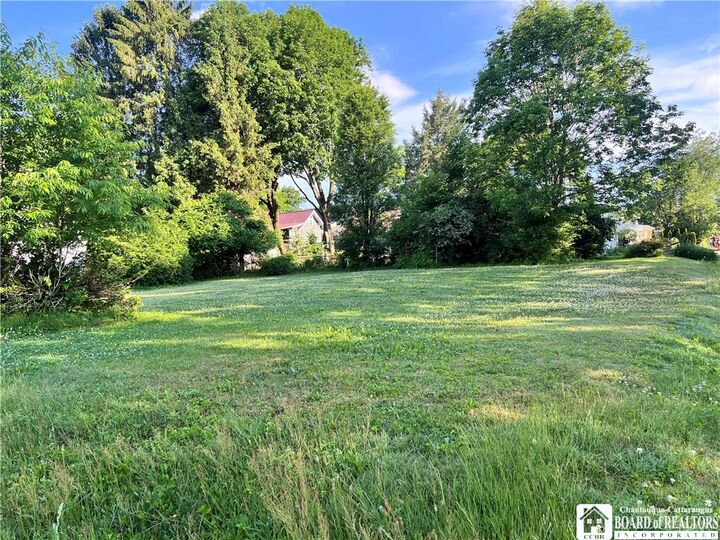 Property Photo:  2 Waldemeere Avenue  NY 14733 