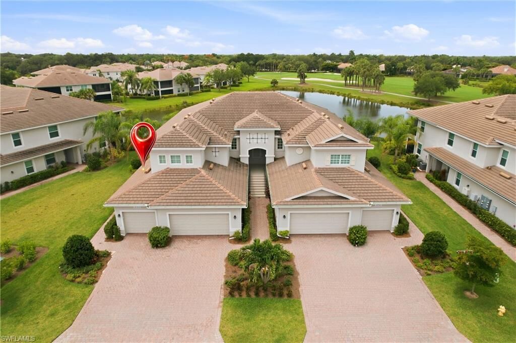 Property Photo: 3751 Pebblebrook Ridge Ct 101 FL 33905