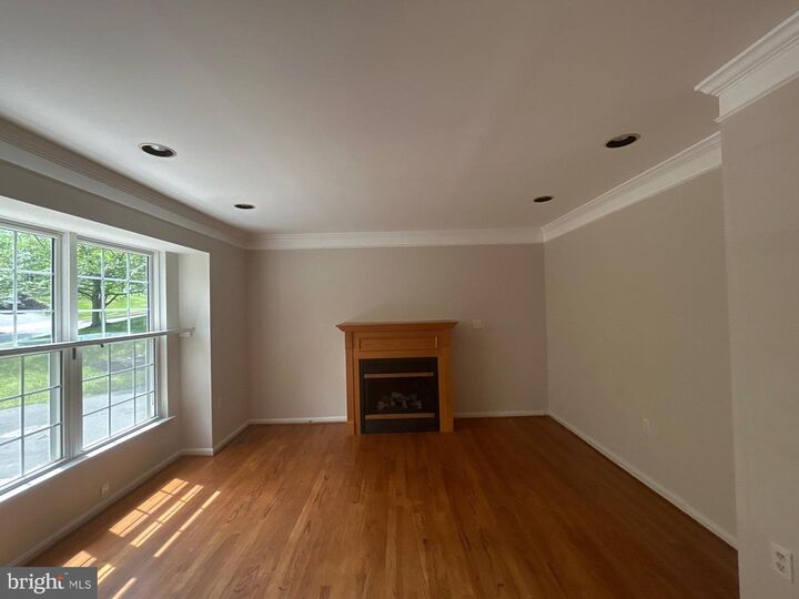 Property Photo: 1002 Midvale Avenue MD 21771