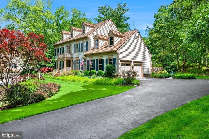 Property Photo: 1195 Hawling Place SW VA 20175