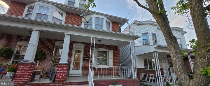 Property Photo:  325 W Spring Street  PA 17931 