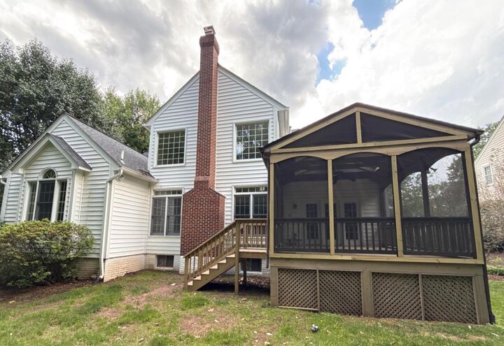 Property Photo:  6511 Rock Crystal Drive  VA 20124 