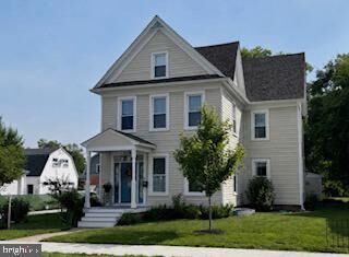 Property Photo:  1109 Locust Street  MD 21613 