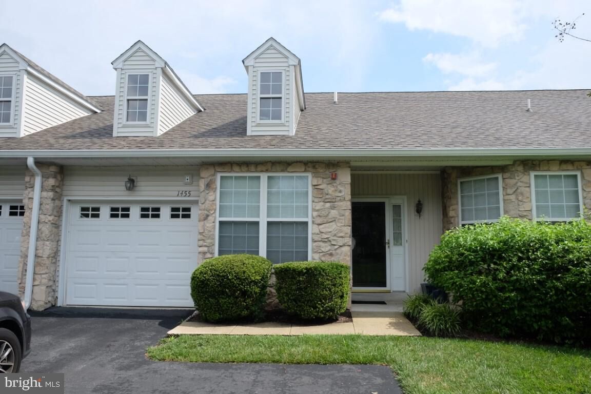 Property Photo: 1455 Palmer Drive 98 PA 19064
