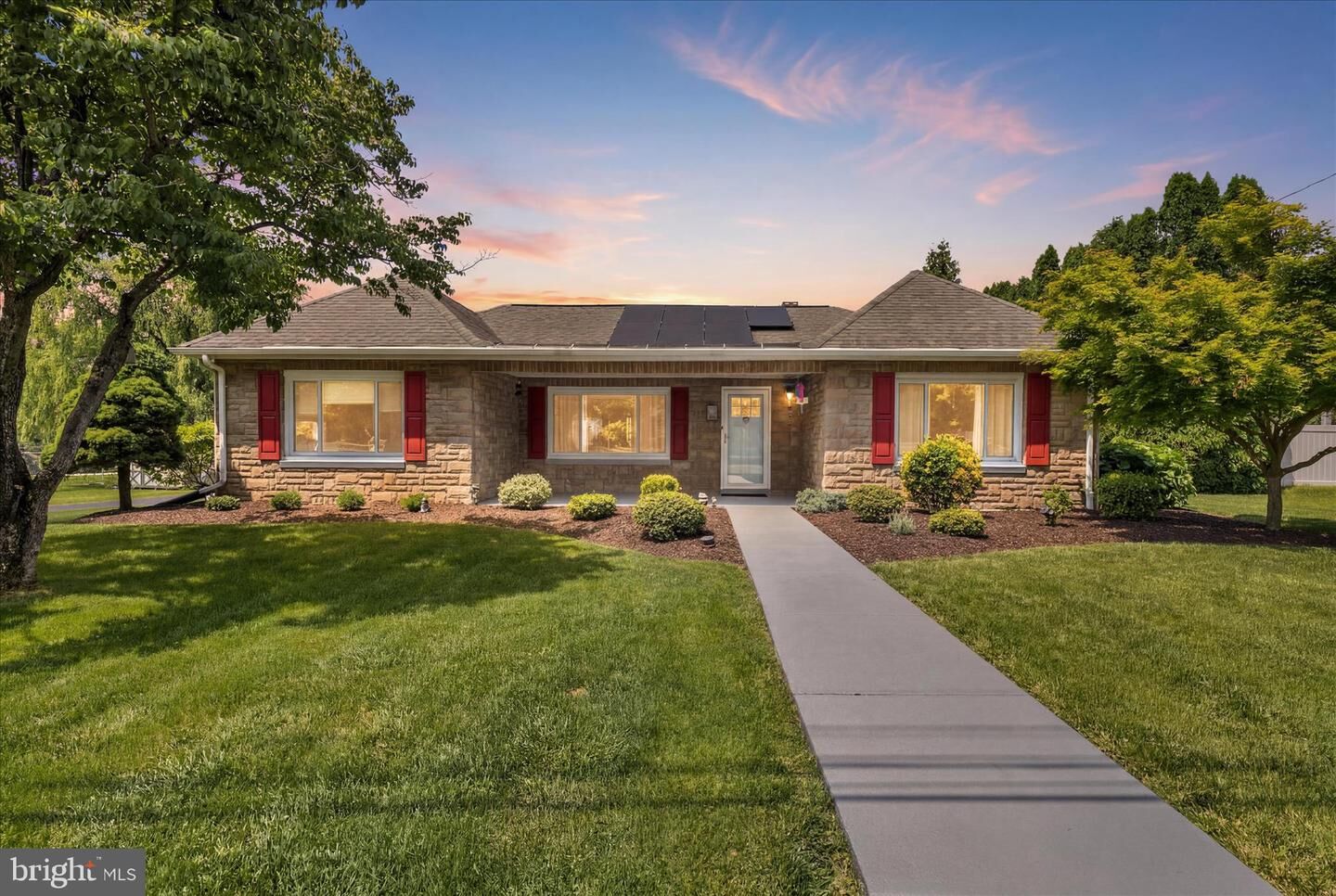 Property Photo: 10 Nolt Avenue PA 17584