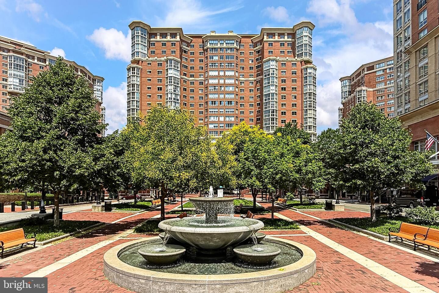 Property Photo:  2181 Jamieson Ave 1803  VA 22314 