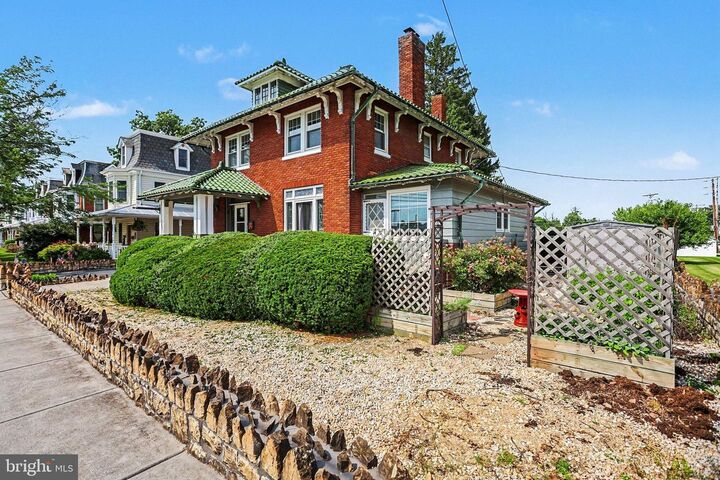 Property Photo: 103 S Main Street PA 17315