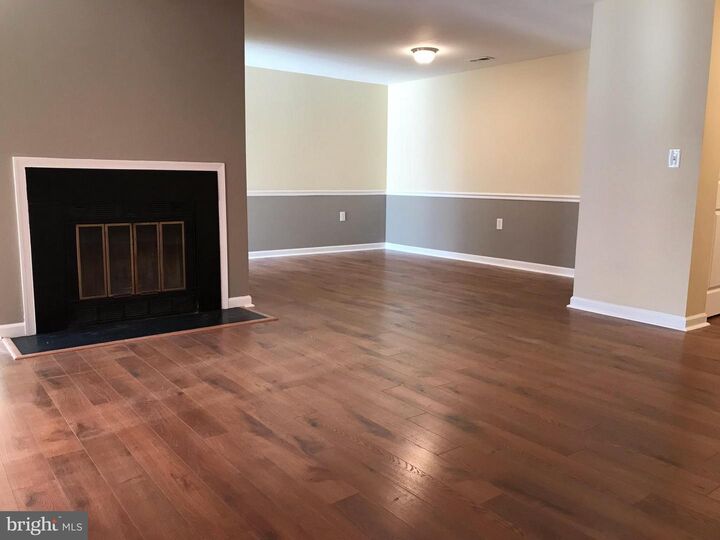 Property Photo:  18120 Chalet Drive 11-203  MD 20874 