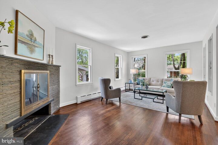 Property Photo:  4425 P Street NW  DC 20007 