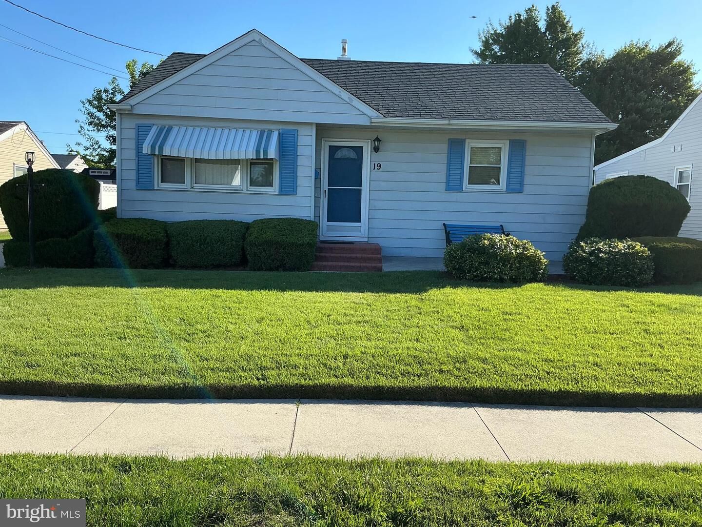 Property Photo:  19 Paul Road  NJ 08052 