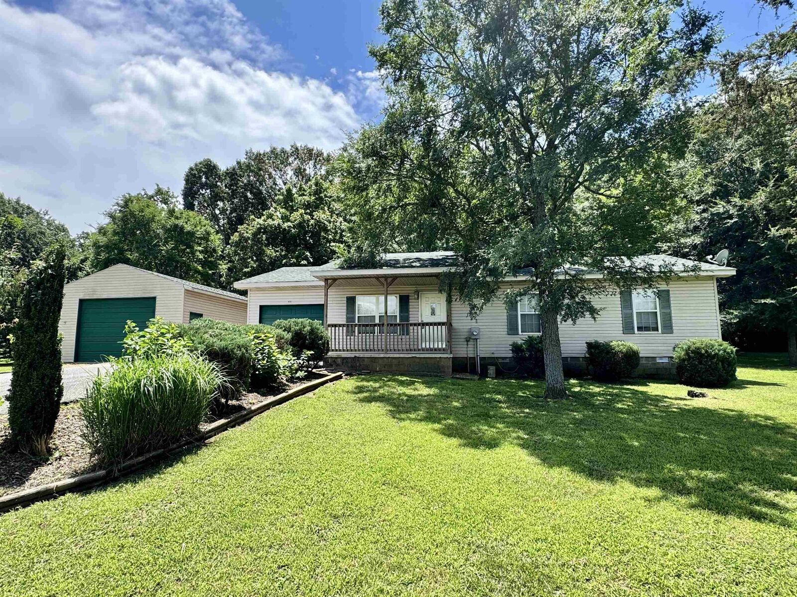Property Photo:  44 Sara Cir  AR 72513 