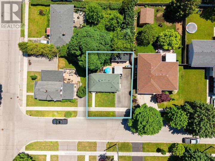 Property Photo:  125 Widder Street  ON N7A 3V2 